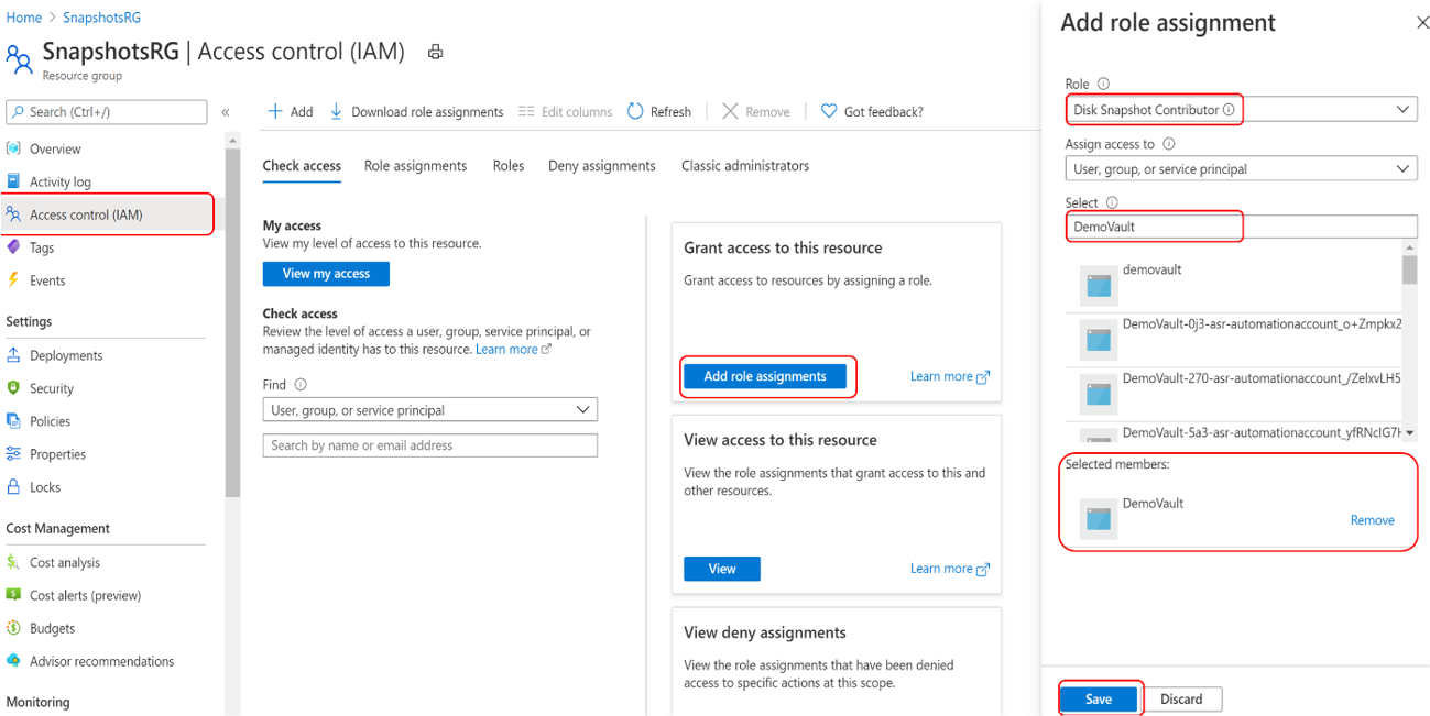 Screenshot, der den Prozess der Zuweisung der Rolle Mitwirkender für Datenträgermomentaufnahmen zur verwalteten Identität des Backup Tresors in der Ressourcengruppe zeigt.