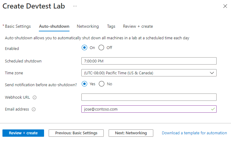 Screenshot: Registerkarte „Automatisches Herunterfahren“ im Formular „DevTest Labs erstellen“.