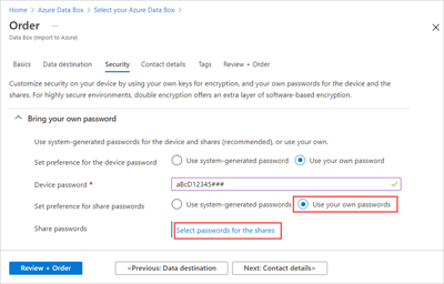 Screenshot: Optionen für die Verwendung eigener Freigabekennwörter auf der Registerkarte „Sicherheit“ für eine Data Box-Bestellung. Die Optionen „Use Your Own Passwords“ (Eigene Kennwörter verwenden) und „Select Passwords for the Shares“ (Kennwörter für Freigaben auswählen) sind hervorgehoben.