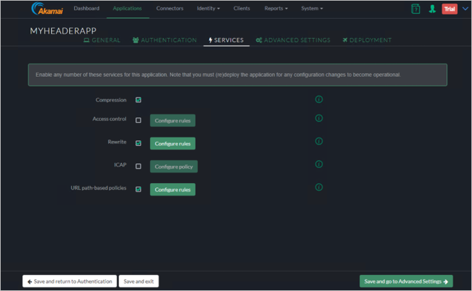 Screenshot der Registerkarte „Services“ (Dienste) der Akamai EAA-Konsole für MYHEADERAPP mit der Schaltfläche „Save“ (Speichern) und der Schaltfläche zum Wechseln zu „Advanced Settings“ (Erweiterte Einstellungen) in der unteren rechten Ecke.