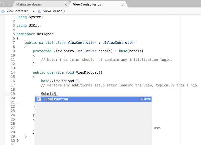 IntelliSense erkennt den SubmitButton-Verweis