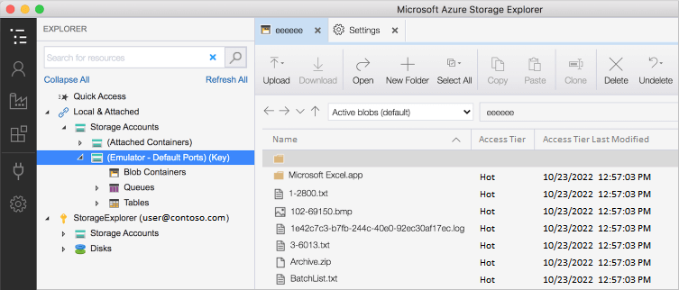 Screenshot von Azure Storage-Explorer mit geöffnetem Emulatorspeicherkonto, das einen Ordner und mehrere Dokumente enthält. Informationen zur Speicherebene sind sichtbar.