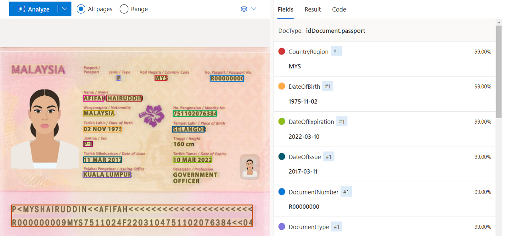 Captura de pantalla del análisis de modelos de documentos de identidad (ID) mediante Document Intelligence Studio.