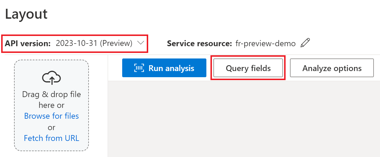 Captura de pantalla del botón de campos de consulta en Document Intelligence Studio.