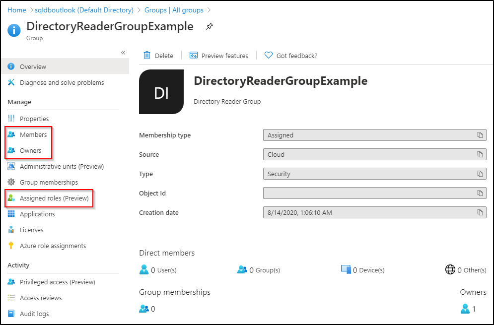 Captura de pantalla de un panel de grupo, con los vínculos que abren los menús de configuración para miembros, propietarios y roles asignados resaltados.