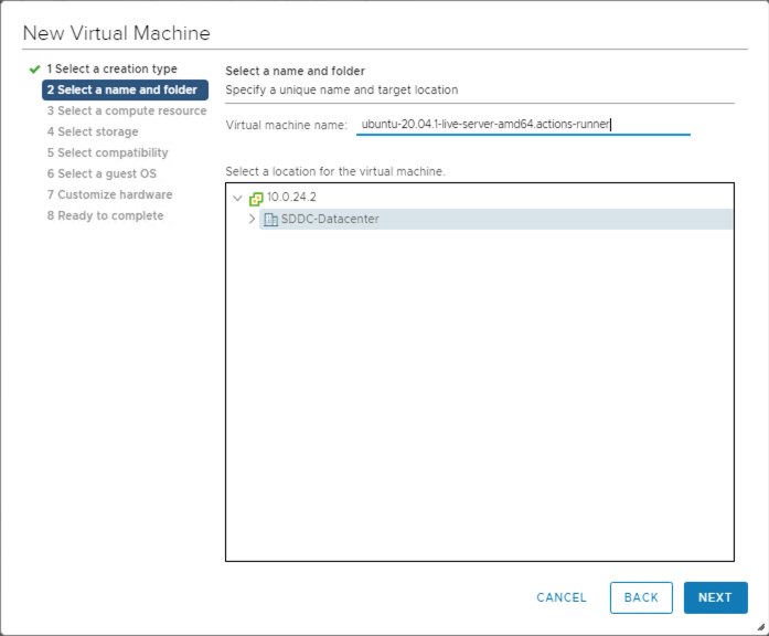 Captura de pantalla que muestra el nombre y la ubicación de la máquina virtual para aprovisionar una nueva máquina virtual.