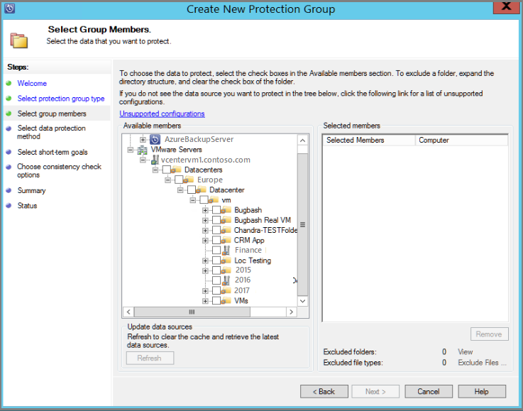 Screenshot showing the Create New Protection Group Wizard to select group members.