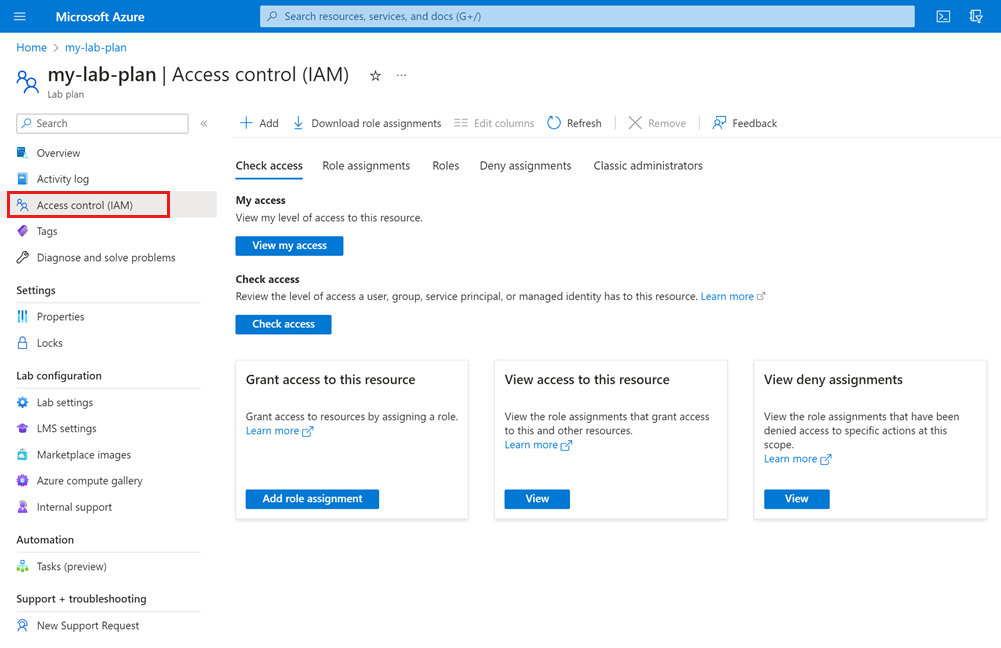 Captura de pantalla que muestra la página Control de acceso en Azure Portal para administrar las asignaciones de roles.