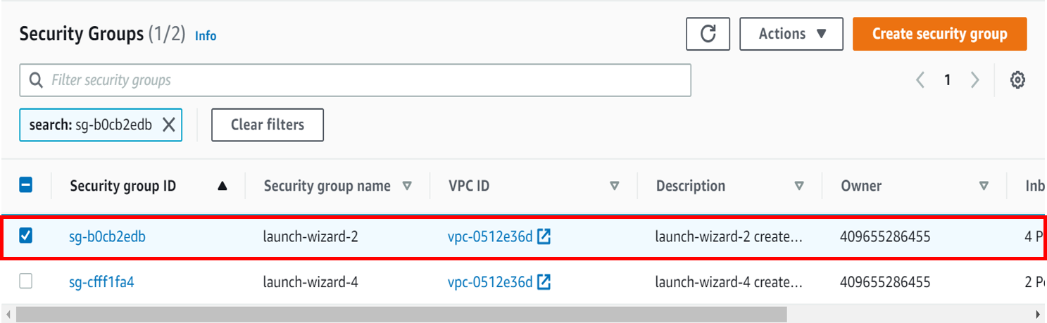 Captura de pantalla que muestra los grupos de seguridad de AWS.