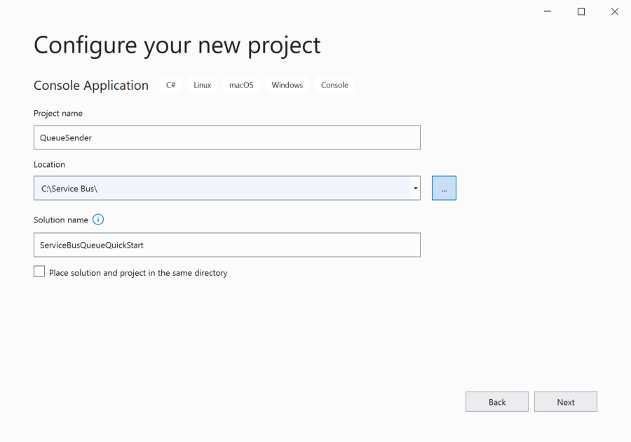 Imagen que muestra los nombres de solución y proyecto en el cuadro de diálogo Configurar el nuevo proyecto 