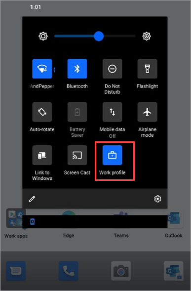 Captura de pantalla del icono del perfil de trabajo activado en la configuración rápida de Surface Duo.