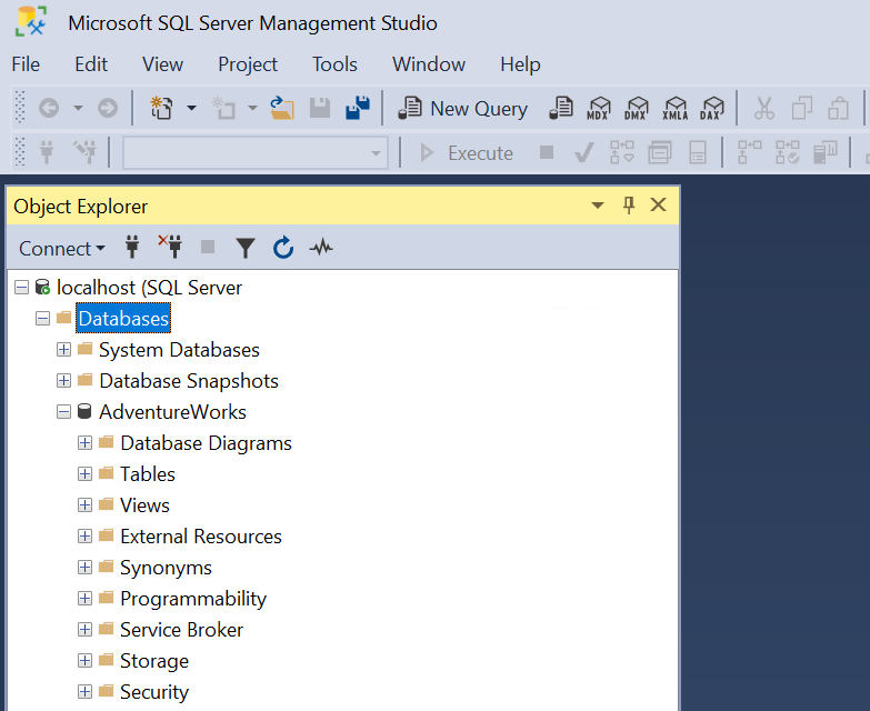 Captura de pantalla de SQL Server Management Studio.