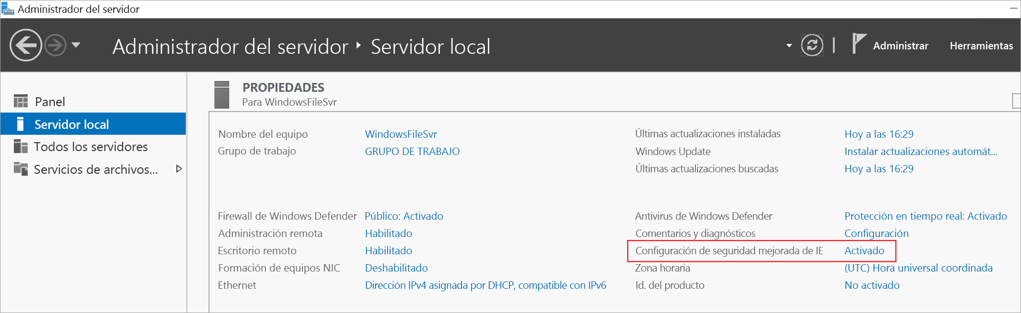 Captura de pantalla en la que se muestra el botón Activar de la opción Configuración de seguridad mejorada de IE