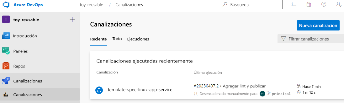 Captura de pantalla de Azure Pipelines que muestra el elemento de menú Canalizaciones.