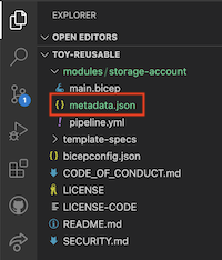 Captura de pantalla de Visual Studio Code que muestra la ubicación del archivo JSON de metadatos