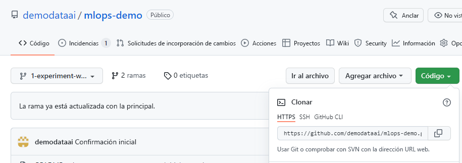 Captura de pantalla del repositorio de Git con el botón para clonar código.