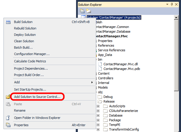 Dans la fenêtre Explorateur de solutions, cliquez avec le bouton droit sur la solution, puis cliquez sur Ajouter une solution au contrôle de code source.