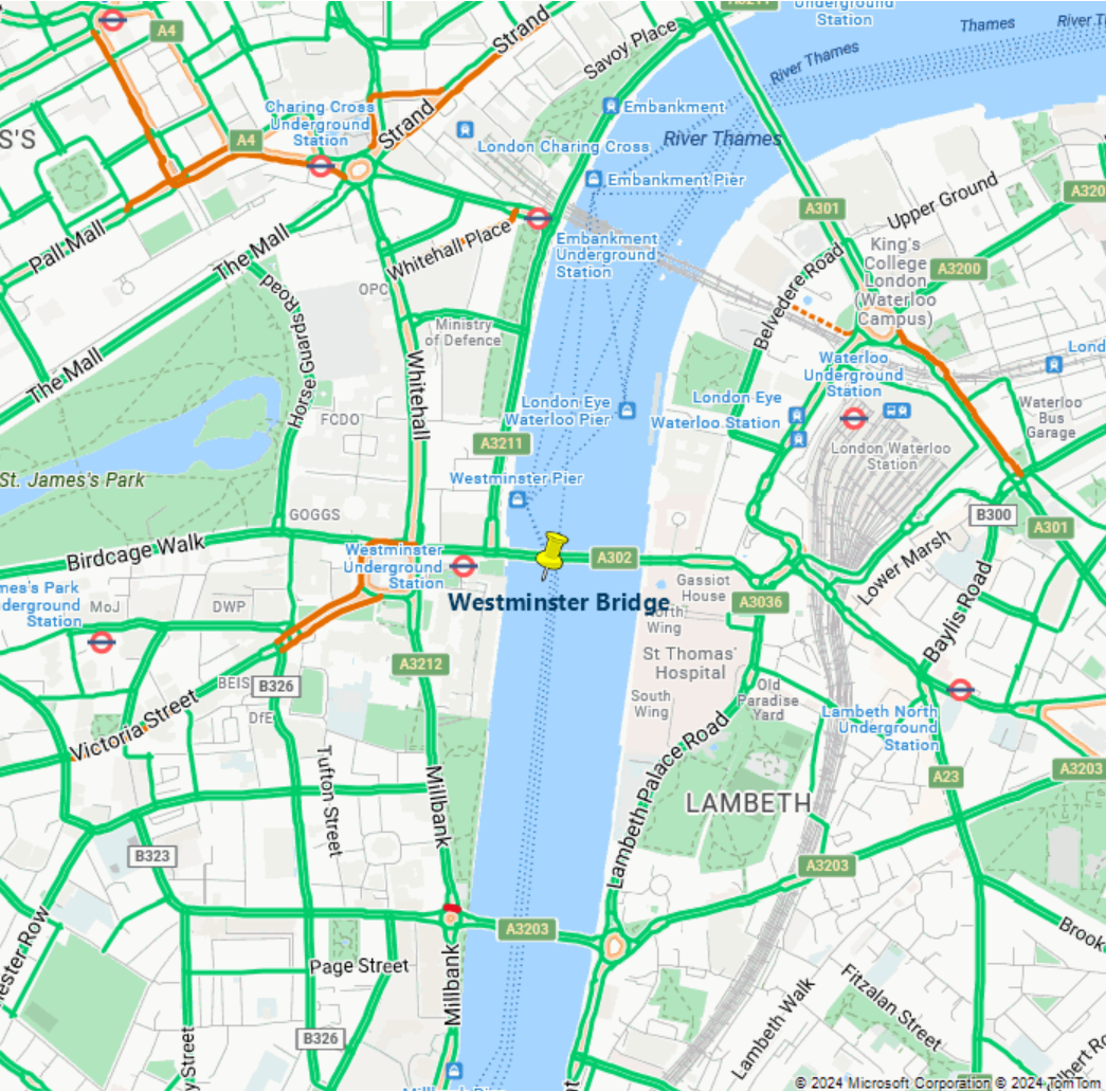 Capture d’écran d’une carte montrant la couche de trafic ainsi qu’une punaise personnalisée avec l’étiquette Westminster Bridge.