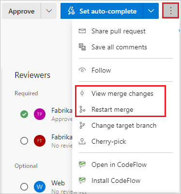 Capture d’écran montrant les options Afficher la fusion et redémarrer la fusion dans le menu Autres options de la demande de tirage.