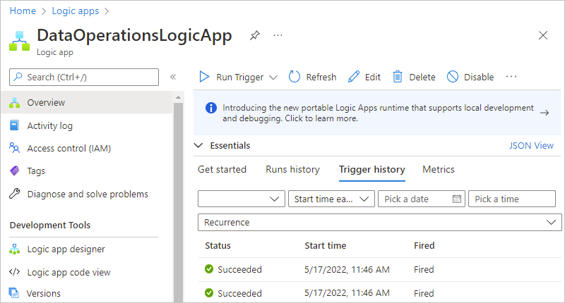 Capture d’écran montrant le volet Vue d’ensemble d’un workflow d’application logique Consommation et plusieurs tentatives de déclencheur pour différents éléments.