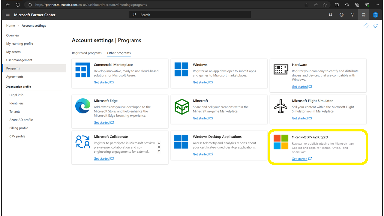 Capture d’écran de l’Espace partenaires Microsoft ouvert à « Paramètres du compte | Programmes » et le programme « Microsoft 365 et Copilot » répertoriés comme option.