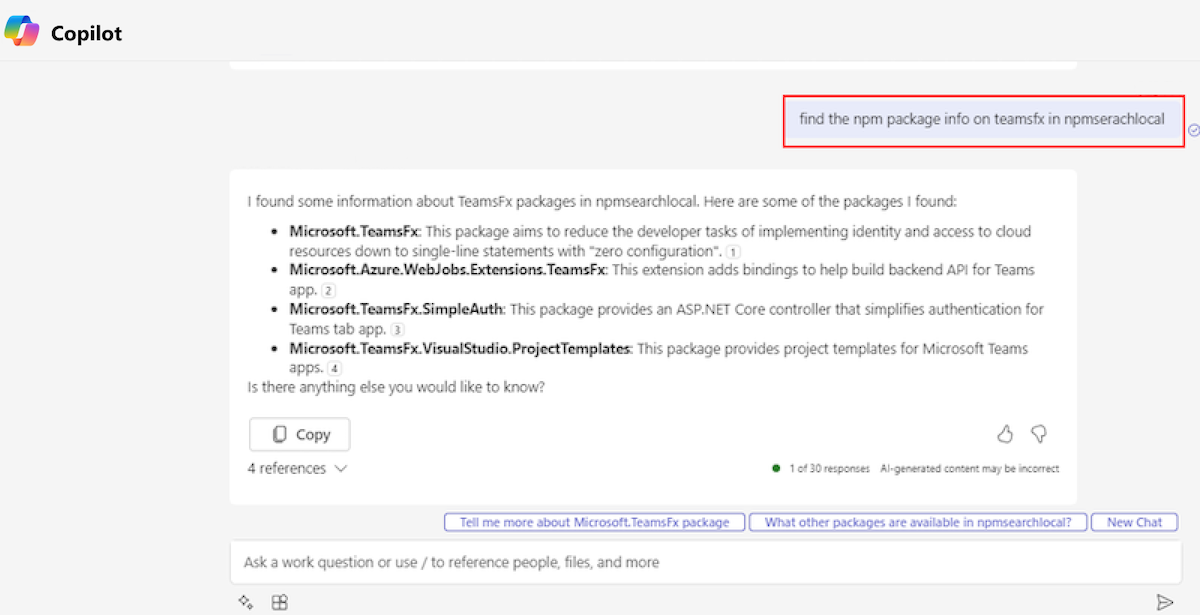 Capture d’écran montrant l’invite de l’agent et la réponse de la carte adaptative avec le contenu et les carte d’aperçu de Microsoft 365 Copilot. La réponse contient une liste de quatre produits portant le nom du produit Contoso.