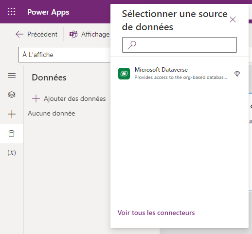 Capture d’écran du concepteur de cartes, qui affiche les connecteurs Dataverse.
