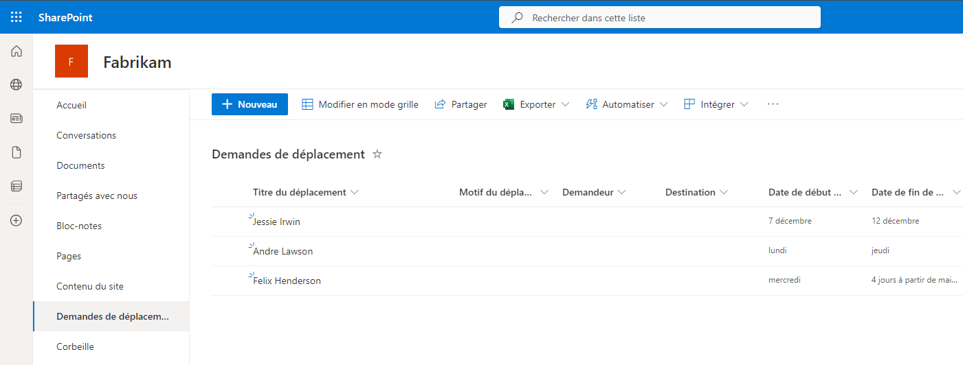 Capture d’écran d’une liste de demandes de congés dans SharePoint.