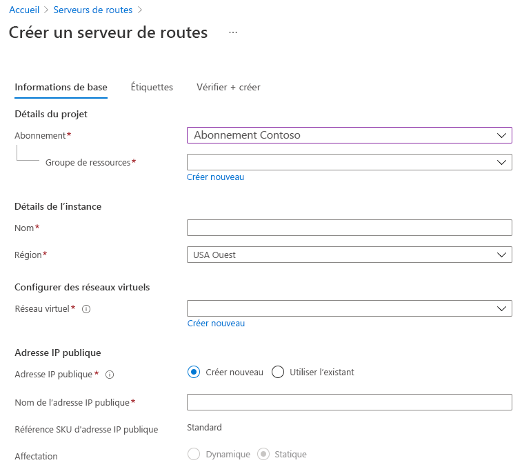 Capture d’écran de la page de création d’un serveur de routes avec l’onglet Informations de base sélectionné.