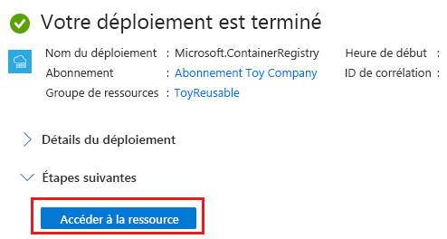 Capture d’écran du portail Azure montrant le déploiement du registre de conteneurs, avec le bouton d’accès à une ressource mis en évidence.