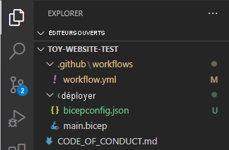 Capture d’écran de l’Explorateur Visual Studio Code qui montre le nouveau fichier dans le dossier deploy.