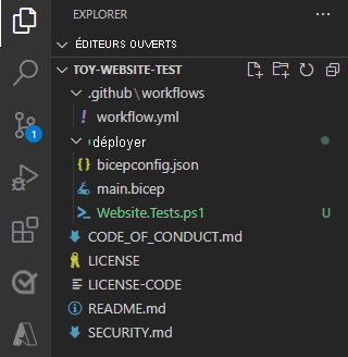 Capture d’écran de l’Explorateur Visual Studio Code, qui montre le dossier deploy et le fichier test.