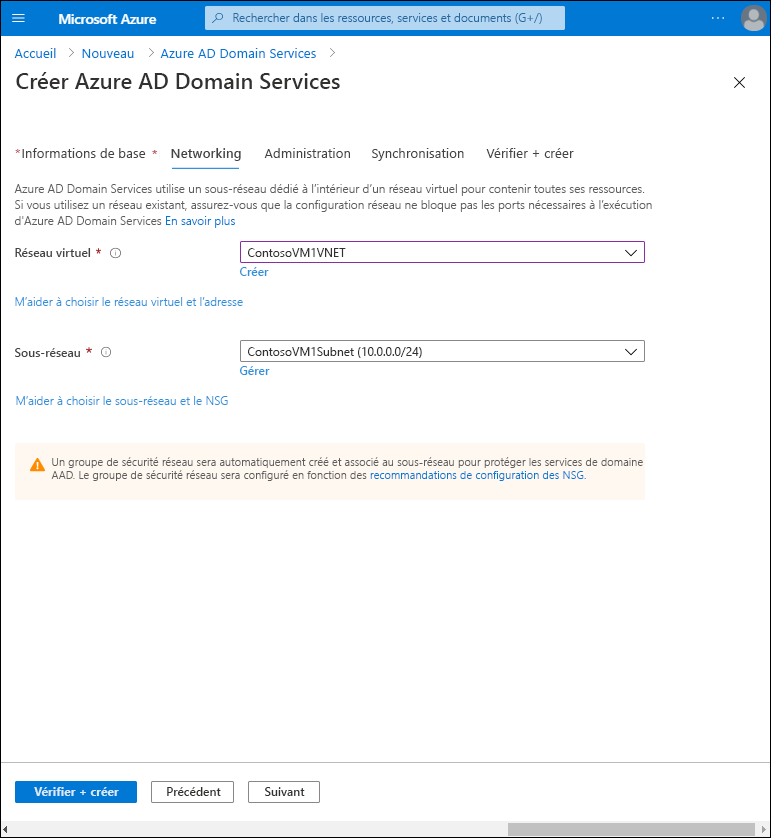 Capture d’écran de l’onglet Réseaux de l’Assistant Créer Microsoft Entra Domain Services dans le Portail Azure. L’administrateur a entré les détails relatifs au réseau virtuel et au sous-réseau.