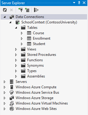 Screenshot che mostra la pagina Esplora server. Le schede Contesto dell'istituto di istruzione e Tabelle vengono espanse.