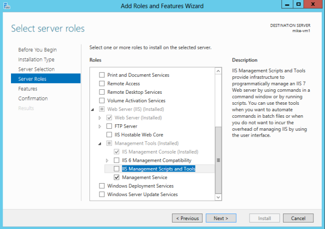 Screenshot della schermata Aggiungi ruoli e funzionalità guidata con le opzioni Ruoli del server e I S Management Scripts and Tools evidenziate.