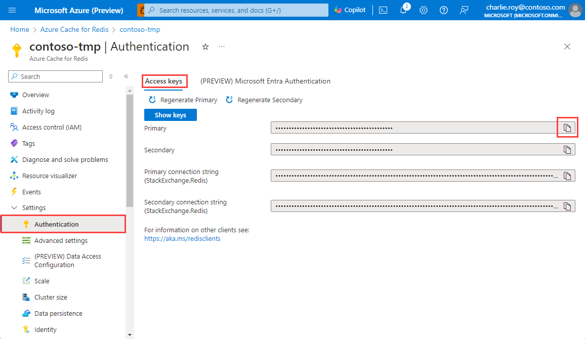 Screenshot che mostra come trovare e copiare una chiave di accesso per un'istanza della cache di Azure per Redis.