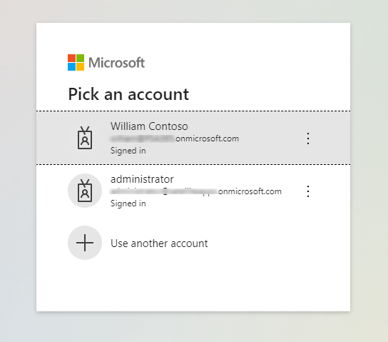 Screenshot della pagina di accesso Scegli un account che mostra che due utenti hanno effettuato l'accesso.
