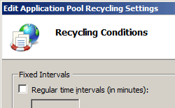 Screenshot che mostra la pagina Condizioni di riciclo nella finestra di dialogo Modifica impostazioni riciclo pool di applicazioni. Ora specifica selezionata e 3 A M viene immessa nella casella di testo.