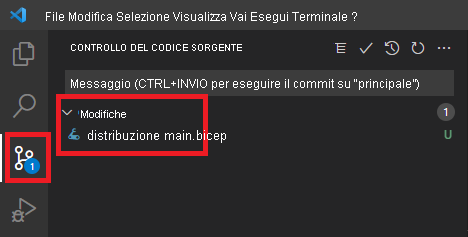 Screenshot di Visual Studio Code che mostra il controllo del codice sorgente, con una modifica indicata nell'icona di notifica e il file main.bicep elencato come file modificato.