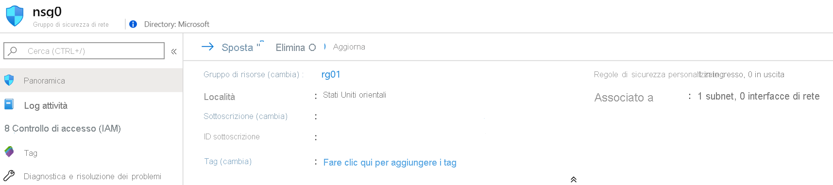 Screenshot che mostra i dettagli per un gruppo di sicurezza di rete per una macchina virtuale nel portale di Azure.