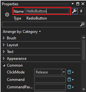 Screenshot della finestra Proprietà per un controllo RadioButton con il valore della proprietà Name modificato in HelloButton.