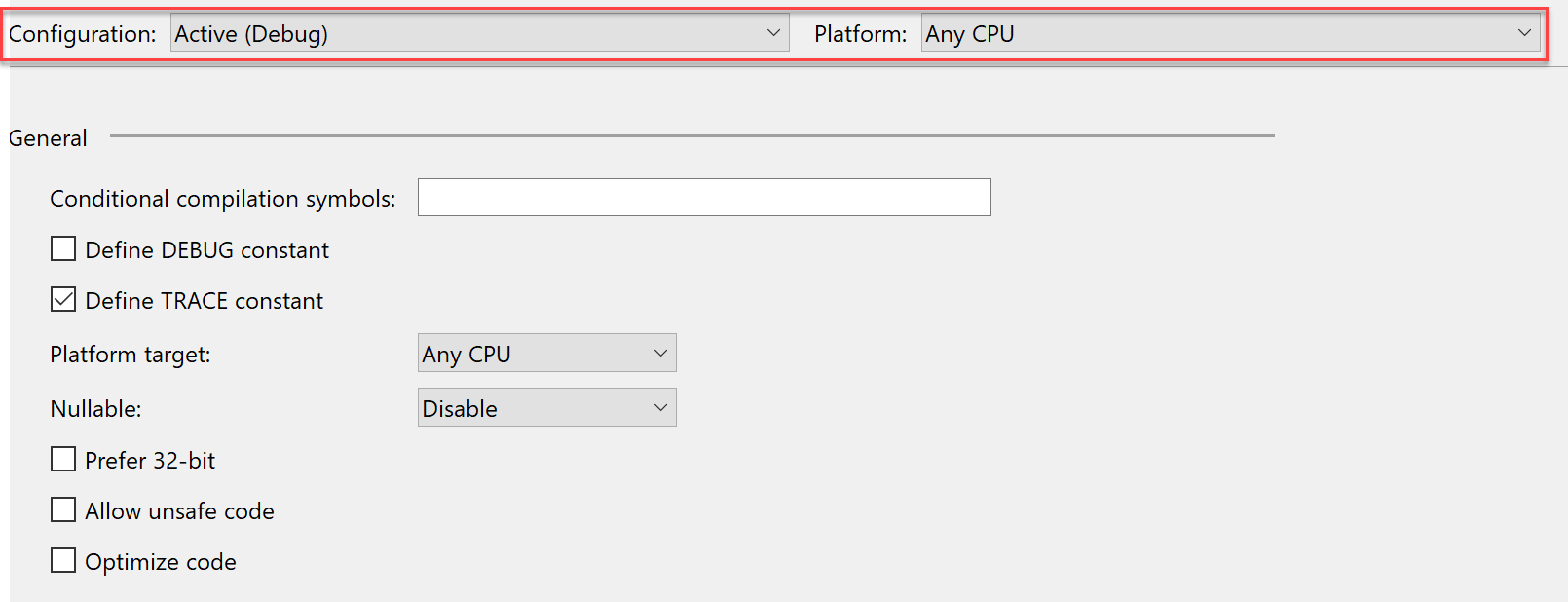 Screenshot che mostra le proprietà del progetto che dipendono dalla configurazione e dalla piattaforma.