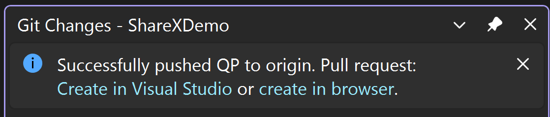 Screenshot della finestra Modifiche Git con la barra delle informazioni 'Correttamente eseguito il push di QP all'origine. Richiesta pull: creare in Visual Studio o creare nel browser' in Visual Studio 2022.