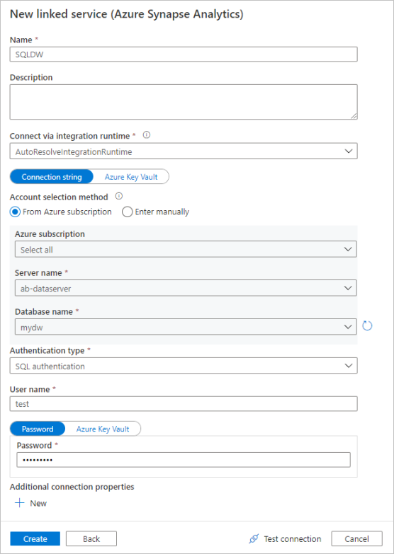 SQLDW という名前の新しい Azure Synapse Analytics リンク サービスの構成を示す Azure portal のスクリーンショット。