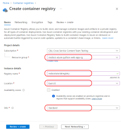 Azure portal のスクリーンショット。新しいレジストリを指定する方法が示されています。