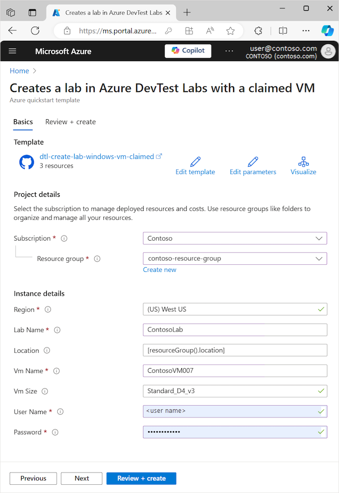 [Creates a lab in Azure DevTest Labs with a claimed VM]\(要求済みの VM を持つラボを Azure DevTest Labs で作成する\) テンプレートに基づく新しい VM の構成ページのスクリーンショット。