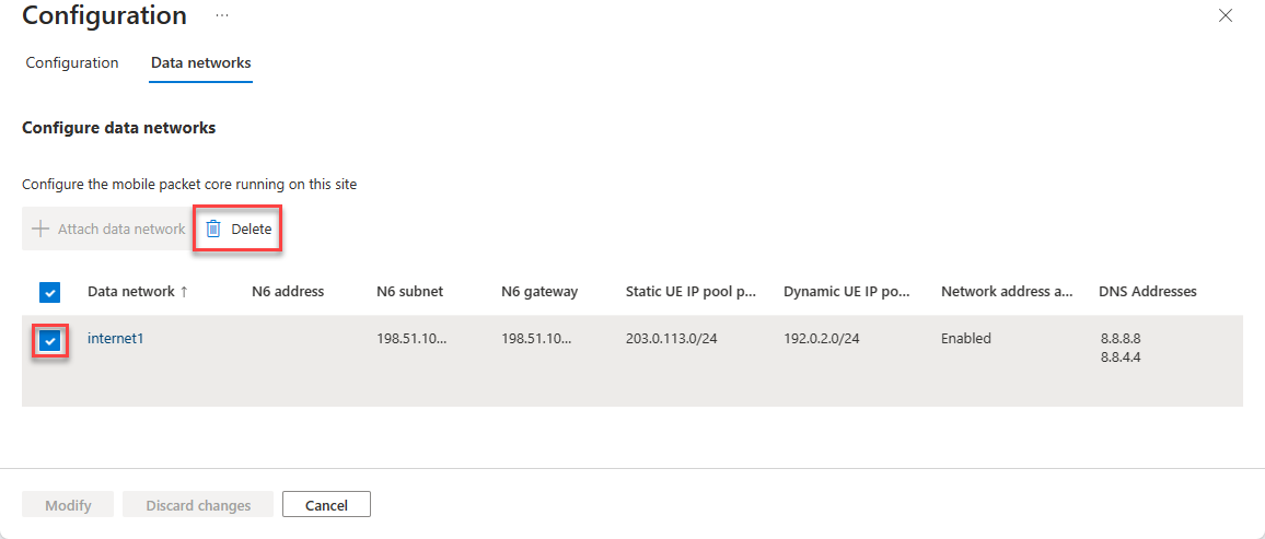 選択したデータ ネットワークと削除ボタンを示す Azure portal のスクリーンショット。