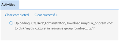 Azure Storage Explorer のスクリーンショット。アップロードの状態のメッセージを表示する [Activities]\(アクティビティ\) ペインの位置を強調表示している。