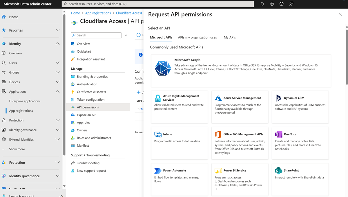 [Request API permissions] (API アクセス許可の要求) の下の [Microsoft Graph] オプションのスクリーンショット。