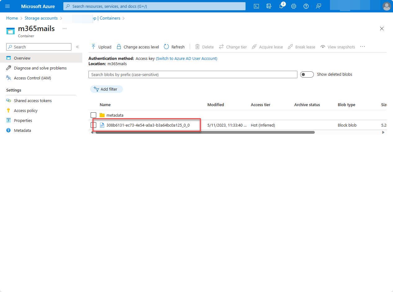 Azure Storage コンテナーに新しく作成されたファイルを示す Azure portal ユーザー インターフェイスのスクリーンショット。